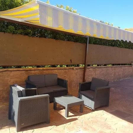 Con Piscina En O בית נופש *