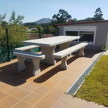 Con Piscina En O בית נופש