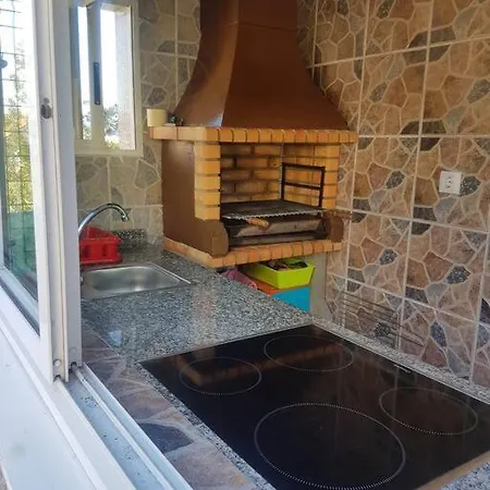 Con Piscina En O